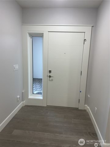 4413 NE 26 Place, Renton, WA 98059
