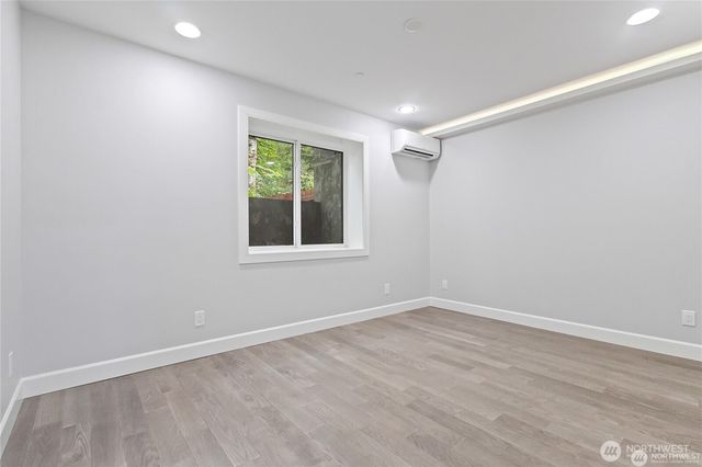 4413 NE 26 Place, Renton, WA 98059