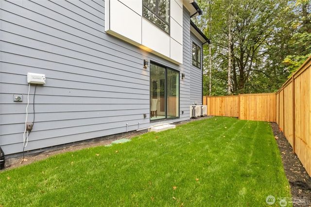 4413 NE 26 Place, Renton, WA 98059