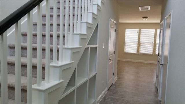 1050 kenney fort XING 37, Round Rock, TX 78665