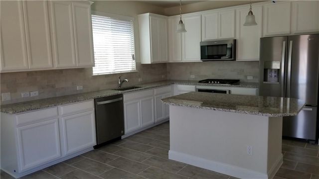 1050 kenney fort XING 37, Round Rock, TX 78665