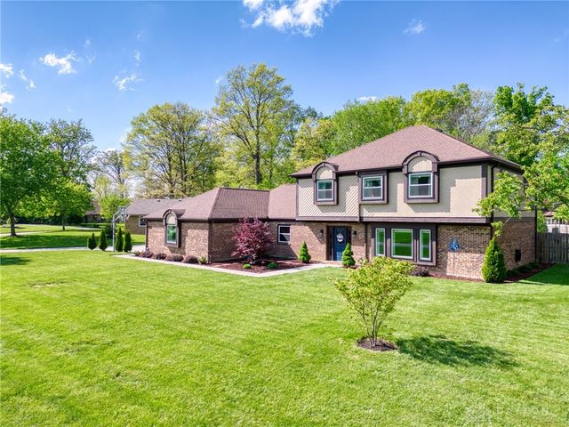 1153 Beryl Trail, Dayton, OH 45459