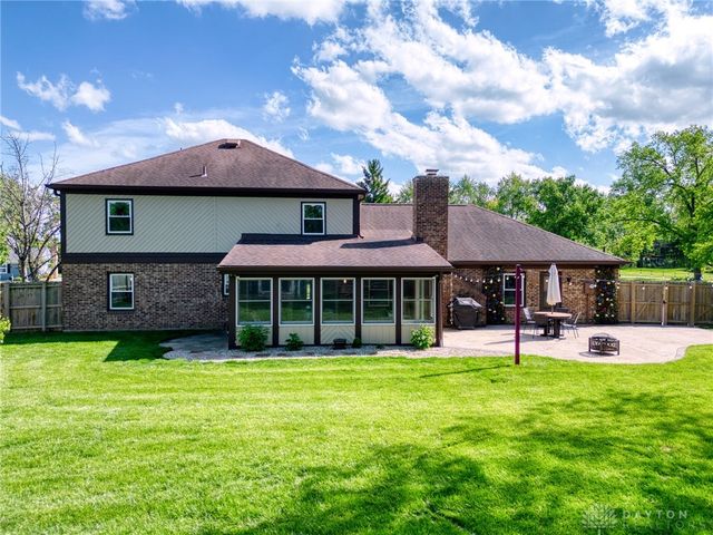 1153 Beryl Trail, Dayton, OH 45459