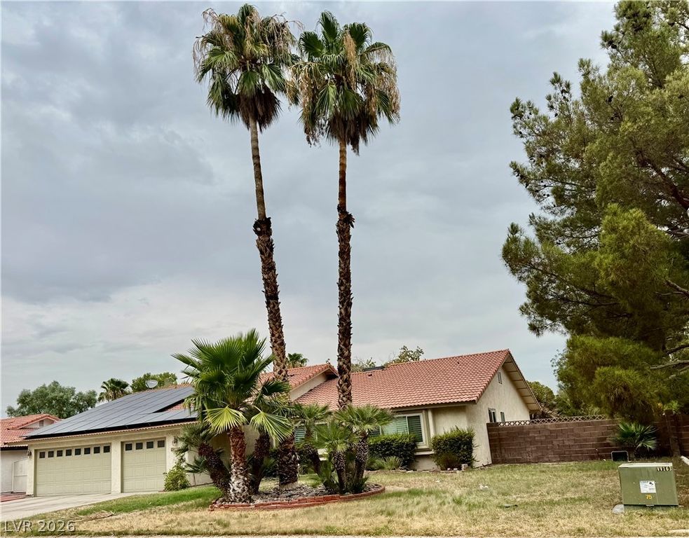 1720 Carlos Drive, Las Vegas, NV 89123 — photo 2