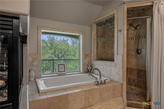 10211 Middle Darleen, Leander, TX 78641