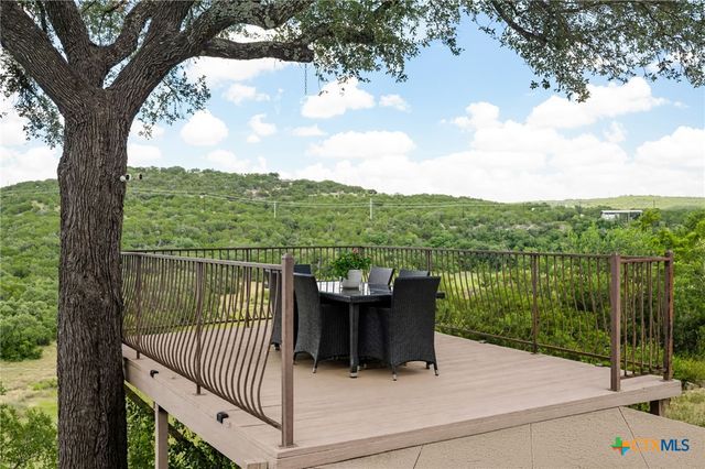 10211 Middle Darleen, Leander, TX 78641