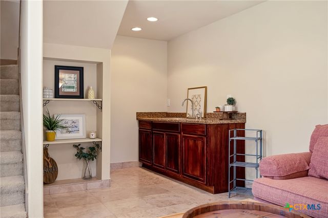10211 Middle Darleen, Leander, TX 78641