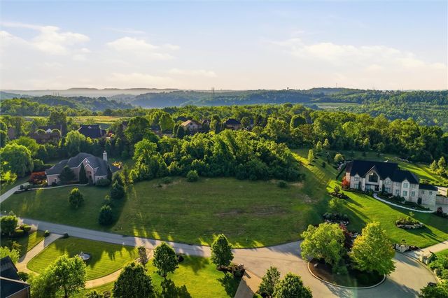 3215 Check Dr, Jefferson Hills, PA 15025