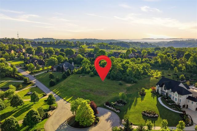 3215 Check Dr, Jefferson Hills, PA 15025