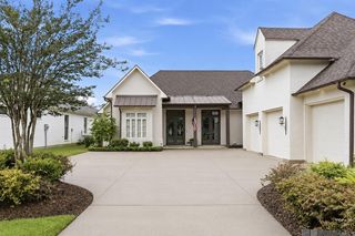 9579 Prairie Dunes Ct, Denham Springs, LA 70726