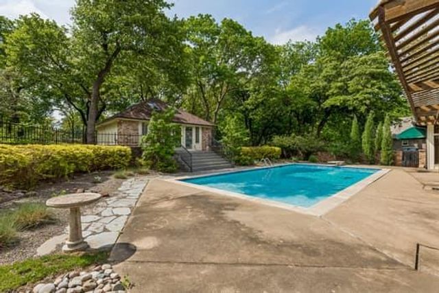4105 Steven Drive, Edmond, OK 73013