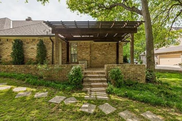 4105 Steven Drive, Edmond, OK 73013