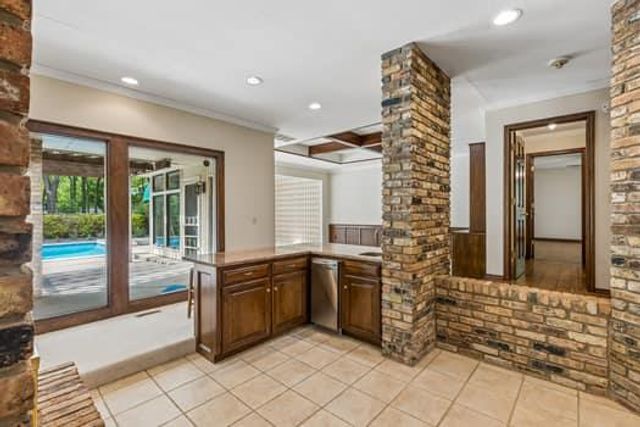 4105 Steven Drive, Edmond, OK 73013