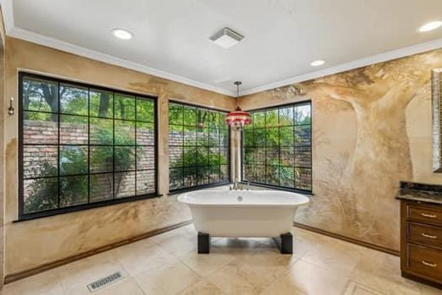 4105 Steven Drive, Edmond, OK 73013