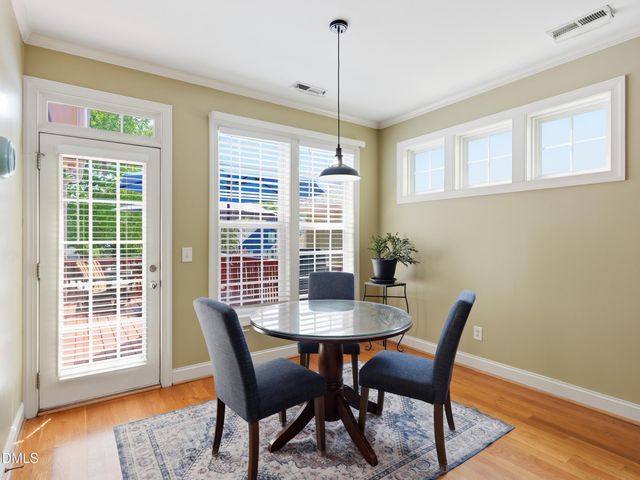 212 Thorndale Drive, Holly Springs, NC 27540