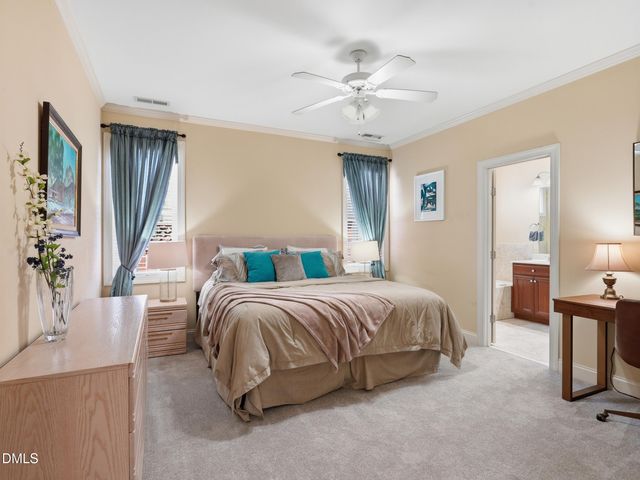 212 Thorndale Drive, Holly Springs, NC 27540