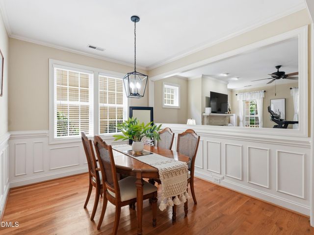 212 Thorndale Drive, Holly Springs, NC 27540
