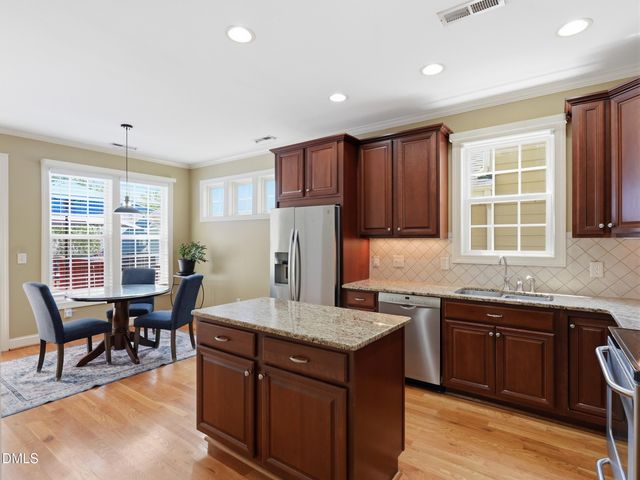 212 Thorndale Drive, Holly Springs, NC 27540