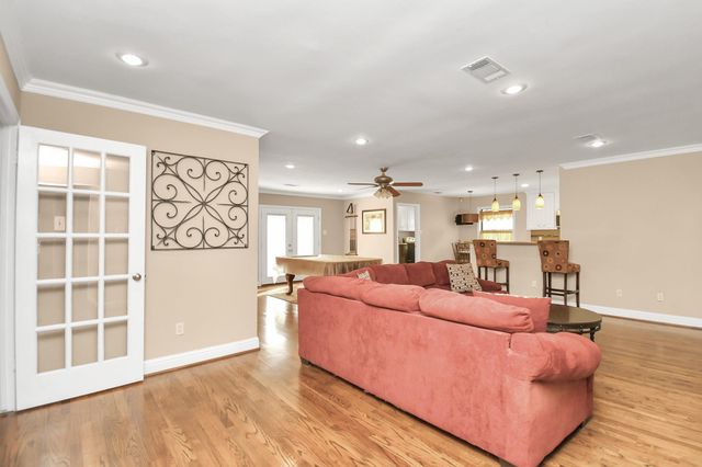 4525 Waycross Drive, Houston, TX 77035