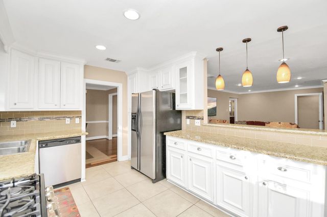 4525 Waycross Drive, Houston, TX 77035