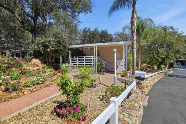 4747 Oak Crest 76, Fallbrook, CA 92028