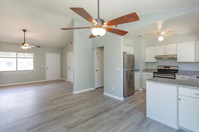 3325 SASSAFRAS COURT, Orlando, FL 32810