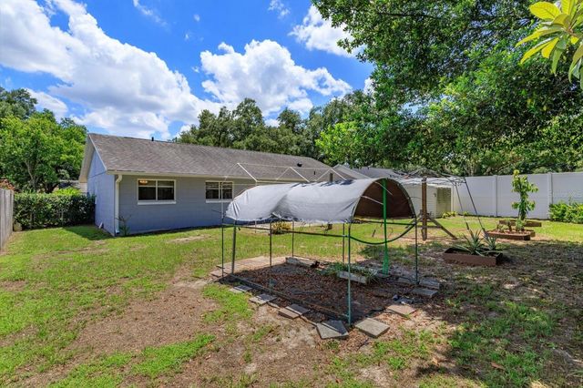 3325 SASSAFRAS COURT, Orlando, FL 32810