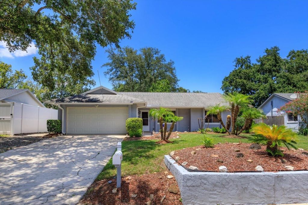 3325 SASSAFRAS COURT, Orlando, FL 32810