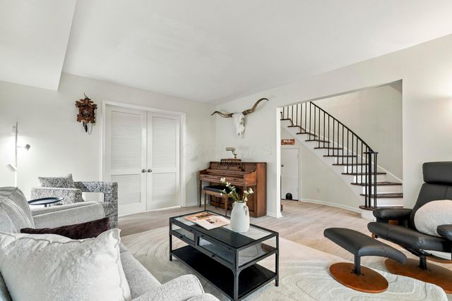 2811 Chateau Circle S, 36, Upper Arlington, OH 43221