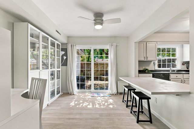 2811 Chateau Circle S, 36, Upper Arlington, OH 43221