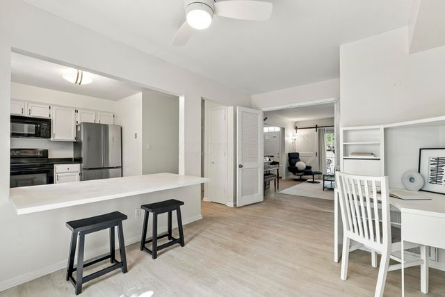 2811 Chateau Circle S, 36, Upper Arlington, OH 43221