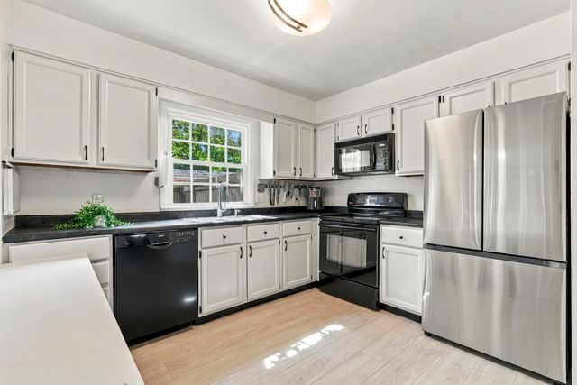2811 Chateau Circle S, 36, Upper Arlington, OH 43221