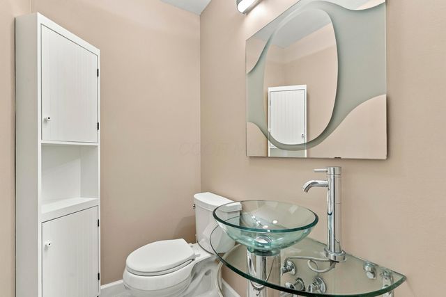2811 Chateau Circle S, 36, Upper Arlington, OH 43221