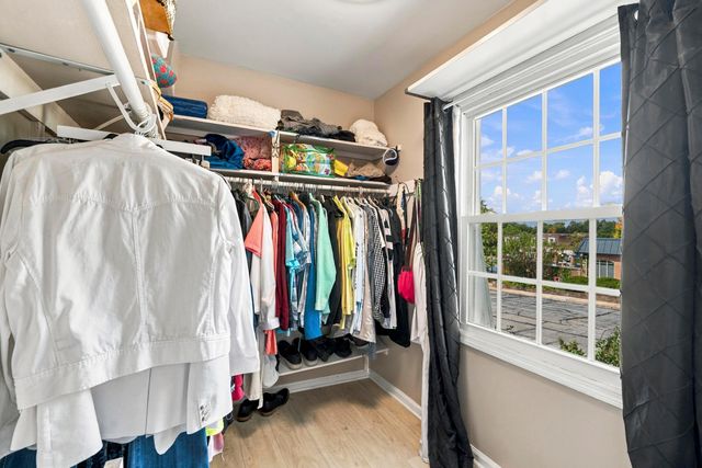 2811 Chateau Circle S, 36, Upper Arlington, OH 43221