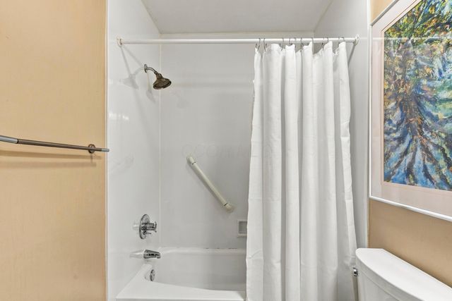 2811 Chateau Circle S, 36, Upper Arlington, OH 43221