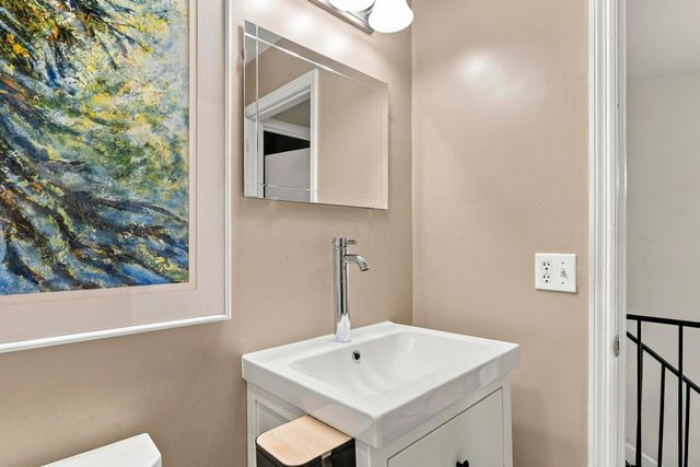 2811 Chateau Circle S, 36, Upper Arlington, OH 43221