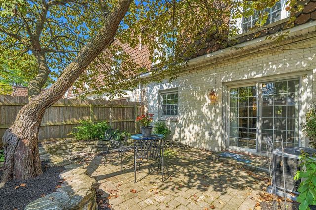 2811 Chateau Circle S, 36, Upper Arlington, OH 43221