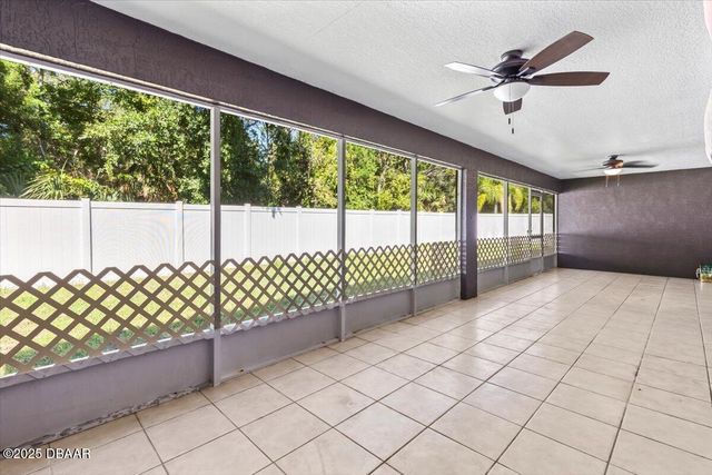 39 Whitcock Lane, Palm Coast, FL 32164