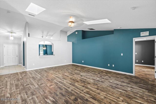 39 Whitcock Lane, Palm Coast, FL 32164