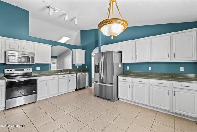 39 Whitcock Lane, Palm Coast, FL 32164