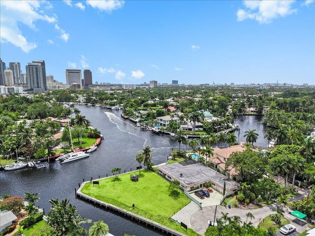 522 SW 9th Terrace, Fort Lauderdale, FL 33312