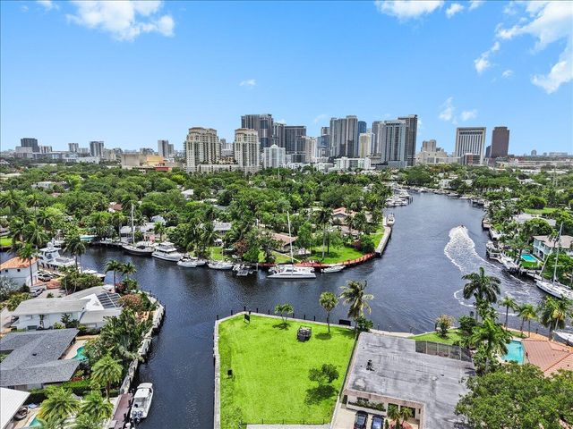 522 SW 9th Terrace, Fort Lauderdale, FL 33312