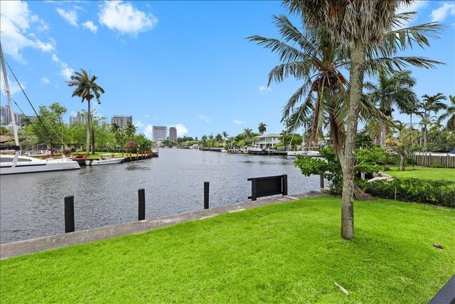 522 SW 9th Terrace, Fort Lauderdale, FL 33312