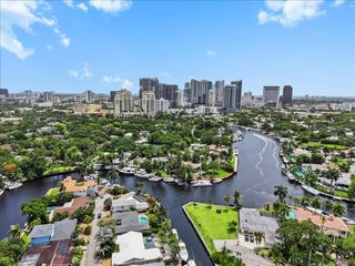 522 SW 9th Terrace, Fort Lauderdale, FL 33312