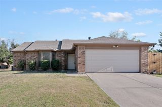 3521 Glenview Drive, Corinth, TX 76210