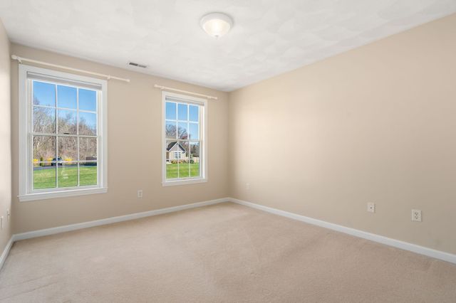 1 Silver Brook Street, Salem, NH 03079