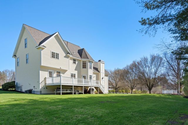 1 Silver Brook Street, Salem, NH 03079