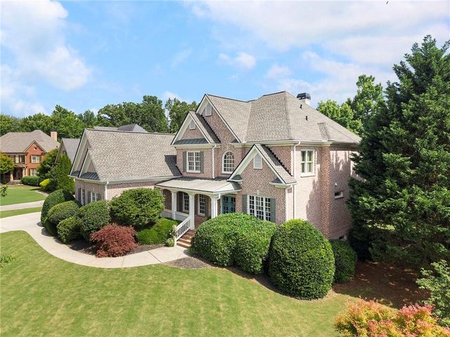 940 Checkered Way NW, Kennesaw, GA 30152