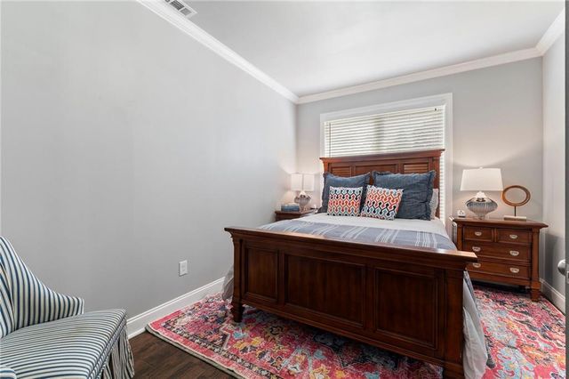 940 Checkered Way NW, Kennesaw, GA 30152