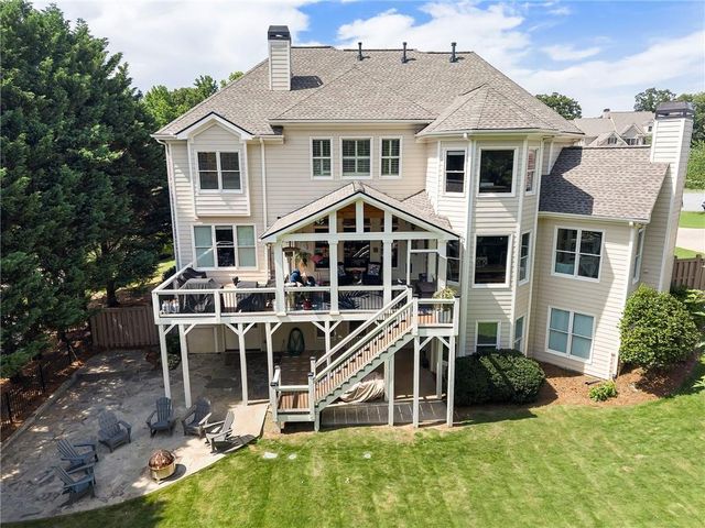 940 Checkered Way NW, Kennesaw, GA 30152